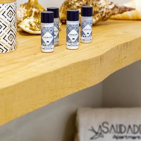 アパート House By Saudade