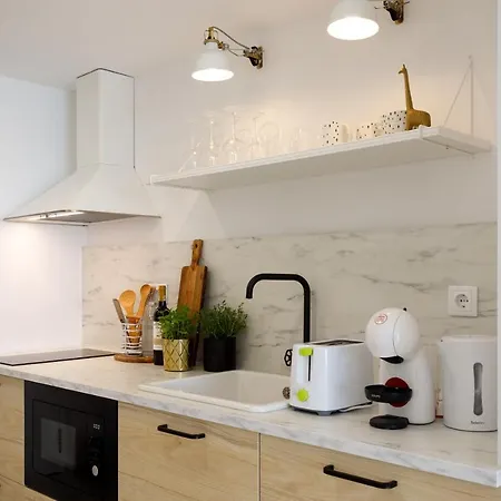 Apartman House By Saudade