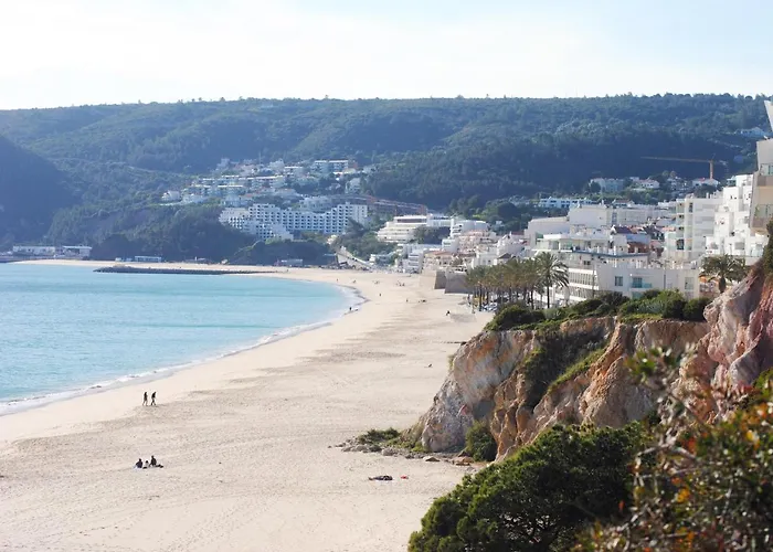Sesimbra Beach Apartment - Direct Beach Access 아파트 세심브라