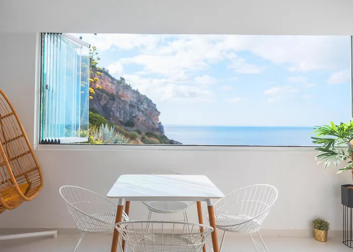 아파트 Sesimbra Beach Apartment - Direct Beach Access